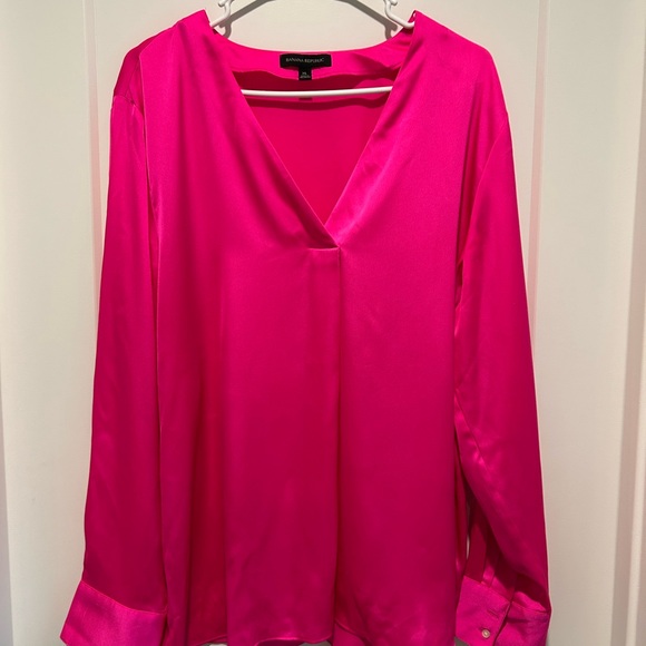 Banana Republic Hot Pink Silky V-Neck Blouse XL | Long Sleeve Work Top - Picture 3 of 8